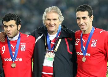 عماد متعب أتوقع تألق ثلاثي الأهلي في كأس العالم للأندية ونصيحة قبل مواجهة الاتحاد السعودي