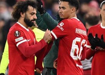 ألكسندر أرنولد محمد صلاح أسطورة ملهمة وسنخبر أبناءنا وأحفادنا عنه