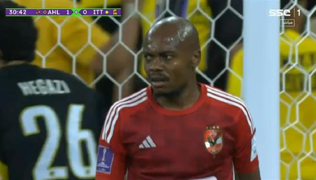 فرصة بيرسي تاو علي مرمي الاتحاد السعودي بكاس العالم للاندية
