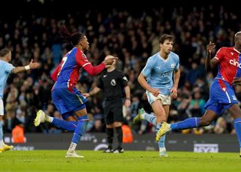 دين هندرسون عن ركلة جزاء كريستال بالاس القاتلة أوليس غي ر خطة التدريب وخدع إيدرسون