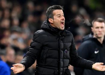 مدرب فولهام بعد الهزيمة أمام نيوكاسل الحكم ليس لديه خبرة والفار يبرر وظيفته بقرارات غريبة