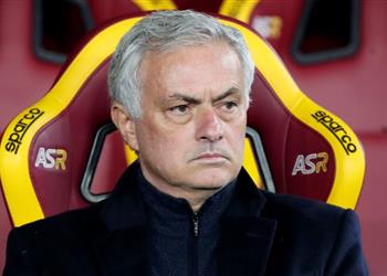 مورينيو يتوقع الفائز بلقب الدوري الإنجليزي بين ليفربول ومانشستر سيتي وآرسنال