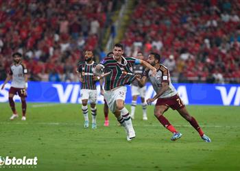 عماد متعب ينتقد لاعبي الأهلي بسبب مباراة فلومينينسي ويصرح بطولة كأس العالم للأندية ظالمة