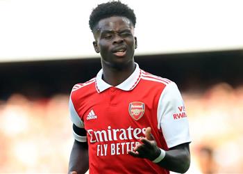 بوكايو ساكا يمو ل قرية لدعم ضحايا زلزال المغرب