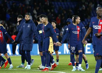 فيديو باريس سان جيرمان يختتم 2023 بفوز سهل على ميتز ويعزز صدارته لـ الدوري الفرنسي