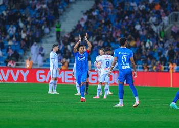 فيديو الهلال يقسو على أبها بسبعة أهداف في الدوري السعودي