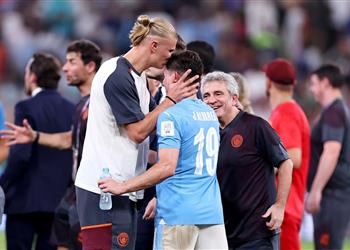 صورة رغم عدم مشاركته هالاند يحصل على ميدالية كأس العالم للأندية