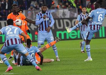 فيديو تريزيجيه يشارك في تعادل طرابزن سبور مع باشاك شهير بـ الدوري التركي