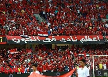 عضو مجلس الأهلي يوجه اللوم للجماهير أرهقتونا أكثر من الخصوم ونحقق إنجازات لمصر ولا نتلقى مساعدة