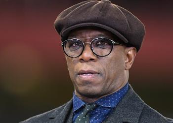 إيان رايت ينتقد دفاع آرسنال بسبب محمد صلاح لا يجب منحه الوقت لاستلام الكرة