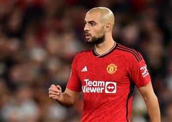 مانشستر يونايتد يحسم موقفه بشأن تفعيل بند شراء سفيان إمرابط من فيورنتينا