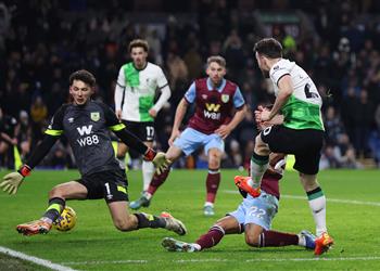 فيديو جوتا يسجل هدف ليفربول الثاني أمام بيرنلي