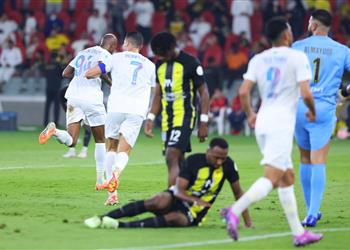 فيديو النصر يكتسح الاتحاد بخماسية ويستمر في وصافة الدوري السعودي