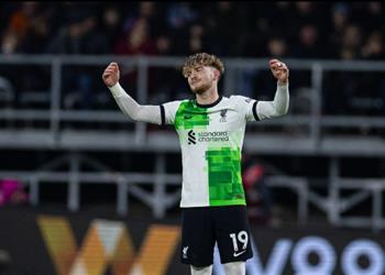 كلوب يصف قرار إلغاء هدف إليوت أمام بيرنلي بسبب محمد صلاح بـ الجنون