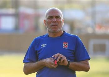 محمد يوسف الأهلي مخترع الـ 90 والتدوير جنب اللاعبين الإصابة