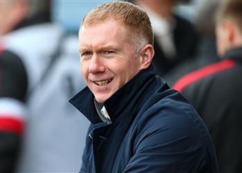 سكولز يختار أهم لاعب في ليفربول بعد محمد صلاح