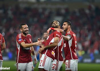 فيديو في مباراة درامية الأهلي يتوج بكأس السوبر برباعية في شباك فيوتشر