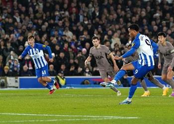 بالفيديو برايتون يضرب توتنهام برباعية في الدوري الإنجليزي