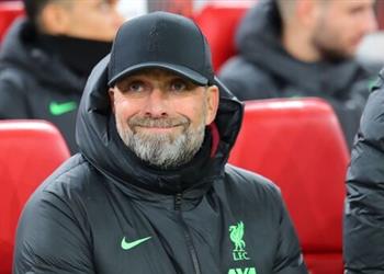 ليفربول يحسم موقفه من ضم لاعب وسط في ميركاتو الشتاء