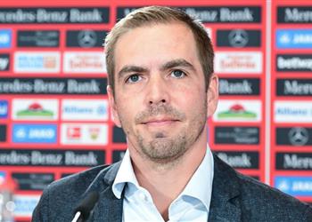 فيليب لام ينتقد استضافة السعودية لكأس العالم 2034 نسير في الاتجاه الخاطئ وهناك شكوك كبيرة