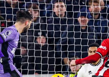 فيديو سوبوسلاي يسجل هدف ليفربول الثاني أمام شيفيلد