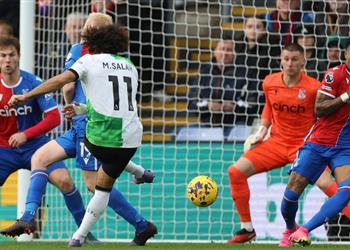 فيديو محمد صلاح يسجل هدف ليفربول الأول أمام كريستال بالاس في الدوري الإنجليزي