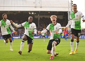 فيديو هارفي إيليوت يسجل هدف ليفربول الثاني أمام كريستال بالاس في الدوري الإنجليزي