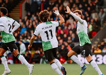 رجل مباراة ليفربول وكريستال بالاس في الدوري الإنجليزي