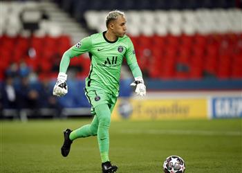 رسمي ا نوتينجهام فورست يعلن تعاقده مع كيلور نافاس