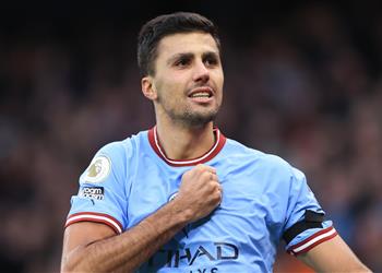 رودري سنخوض معركة رائعة ضد آرسنال ولا نهتم بما يحدث خارج الملعب