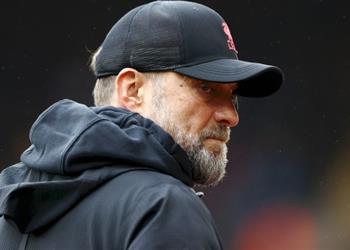 كلوب يوضح موقفه من الرحيل عن ليفربول بعد تراجع النتائج