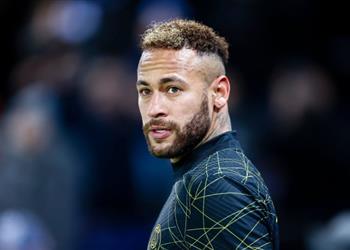 تقارير باريس سان جيرمان يقرر بيع نيمار بعد نهاية الموسم