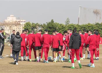 مران الأهلي كولر يحاضر اللاعبين تدريبات قوية للحراس وانتظام شوبير