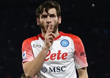 وكيل كفاراتسخيليا يرد على أنباء اهتمام ريال مدريد بضمه