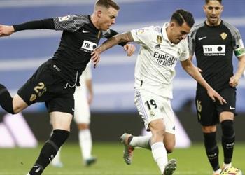 سيبايوس يحذر برشلونة بعد فوز ريال مدريد على إلتشي