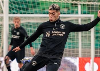 مدرب ميتلاند يوضح لـ بطولات موقف إمام عاشور من مباراة سبورتنج لشبونة في الدوري الأوروبي