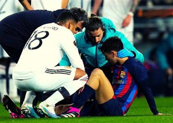 برشلونة يتلقى ضربة مزدوجة قبل مباراة مانشستر يونايتد في إياب الدوري الأوروبي