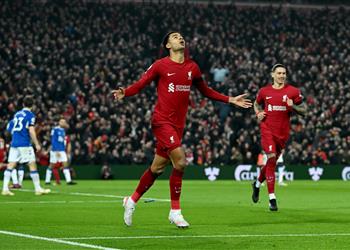 فيديو أسيست رائع لـ محمد صلاح جاكبو يسجل هدف ليفربول الثاني أمام نيوكاسل