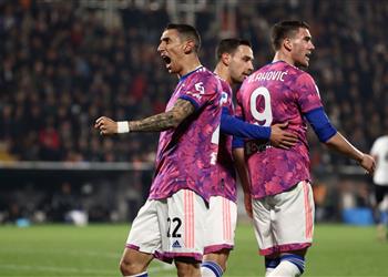 فيديو يوفنتوس يفوز على سبيزيا بثنائية في الدوري الإيطالي