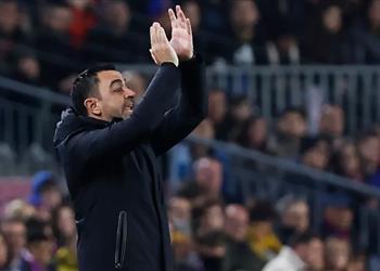 تشافي يدافع عن توريس ويعترف روبيرتو تعرض لأكثر انتقادات ظالمة رأيتها في مسيرتي