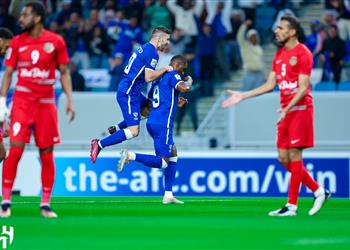 بالفيديو الهلال يفوز على شباب أهلي دبي بثلاثية ويتأهل لربع نهائي دوري أبطال آسيا