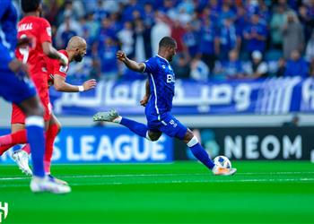فيديو إيجالو يسجل هدف الهلال الأول أمام شباب أهلي دبي في دوري أبطال آسيا