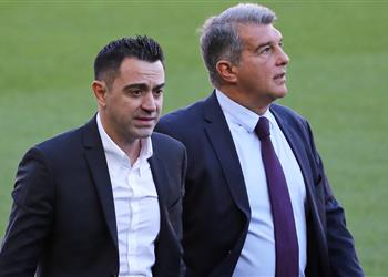 سبورت برشلونة يصرف النظر عن ضم لاعب مانشستر سيتي