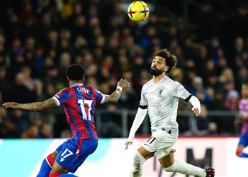 جماهير ليفربول عن محمد صلاح بعد التعادل مع كريستال بالاس يلعب مع متشردين ومجهوده يضيع