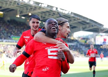 مصطفى محمد يشارك في هزيمة نانت أمام رين بـ الدوري الفرنسي