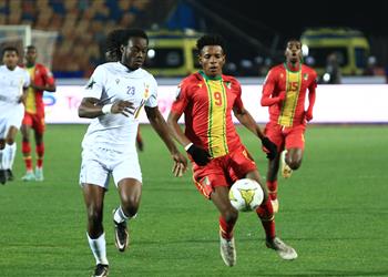 منتخب جمهورية الكونغو يتعادل مع إفريقيا الوسطي ويتأهل لـ ربع نهائي كأس الأمم للشباب