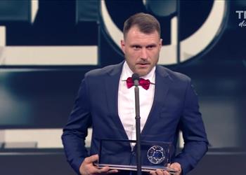 فيديو جوائز ذا بيست أوليكسي يتوج بجائزة بوشكاش لأفضل هدف في العالم