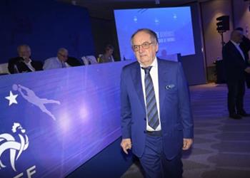 عصر جديد ليكيب استقالة رئيس الاتحاد الفرنسي لكرة القدم