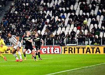 فيديو يوفنتوس يتخطى لاتسيو ويضرب موعدا مع إنتر في نصف نهائي كأس إيطاليا