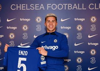 مدرب تشيلسي يعلق على صفقة إنزو فرنانديز الأغلى في تاريخ الدوري الإنجليزي